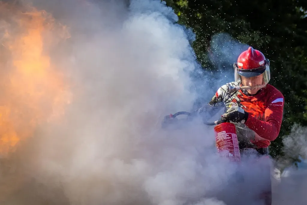 Profesjonalne projekty instalacji pianowych w Olsztynie a bezpieczeństwo przeciwpożarowe.