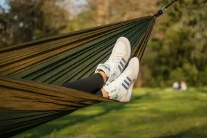 Dlaczego zakup hamaka turystycznego, to dobry pomysł?