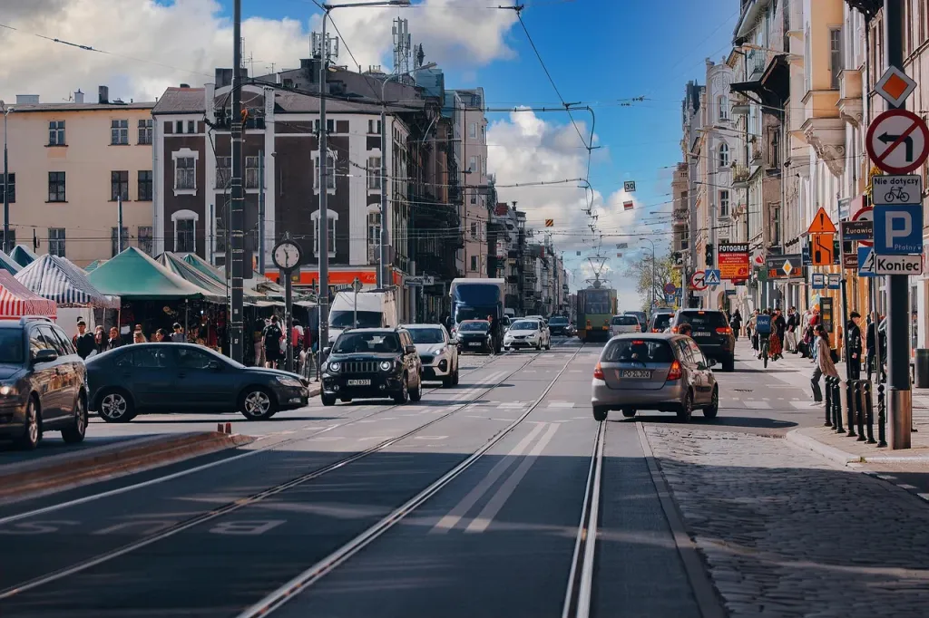 podroz_sluzbowa_do_wielkopolski_kiedy_wystarczy_auto_na_doby_a_kiedy_oplaca_sie_dluzszy_kontrakt (foto)